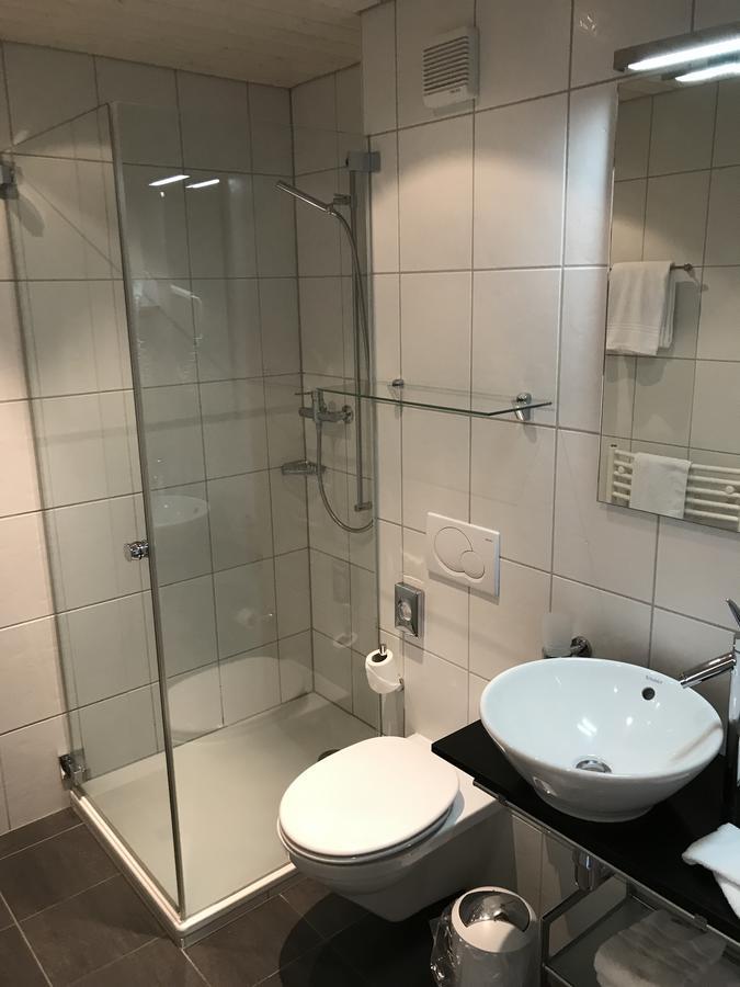 Hotel Restaurant Zur Alten Gasse Bellwald Eksteriør billede