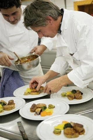 Hotel Restaurant Zur Alten Gasse Bellwald Eksteriør billede